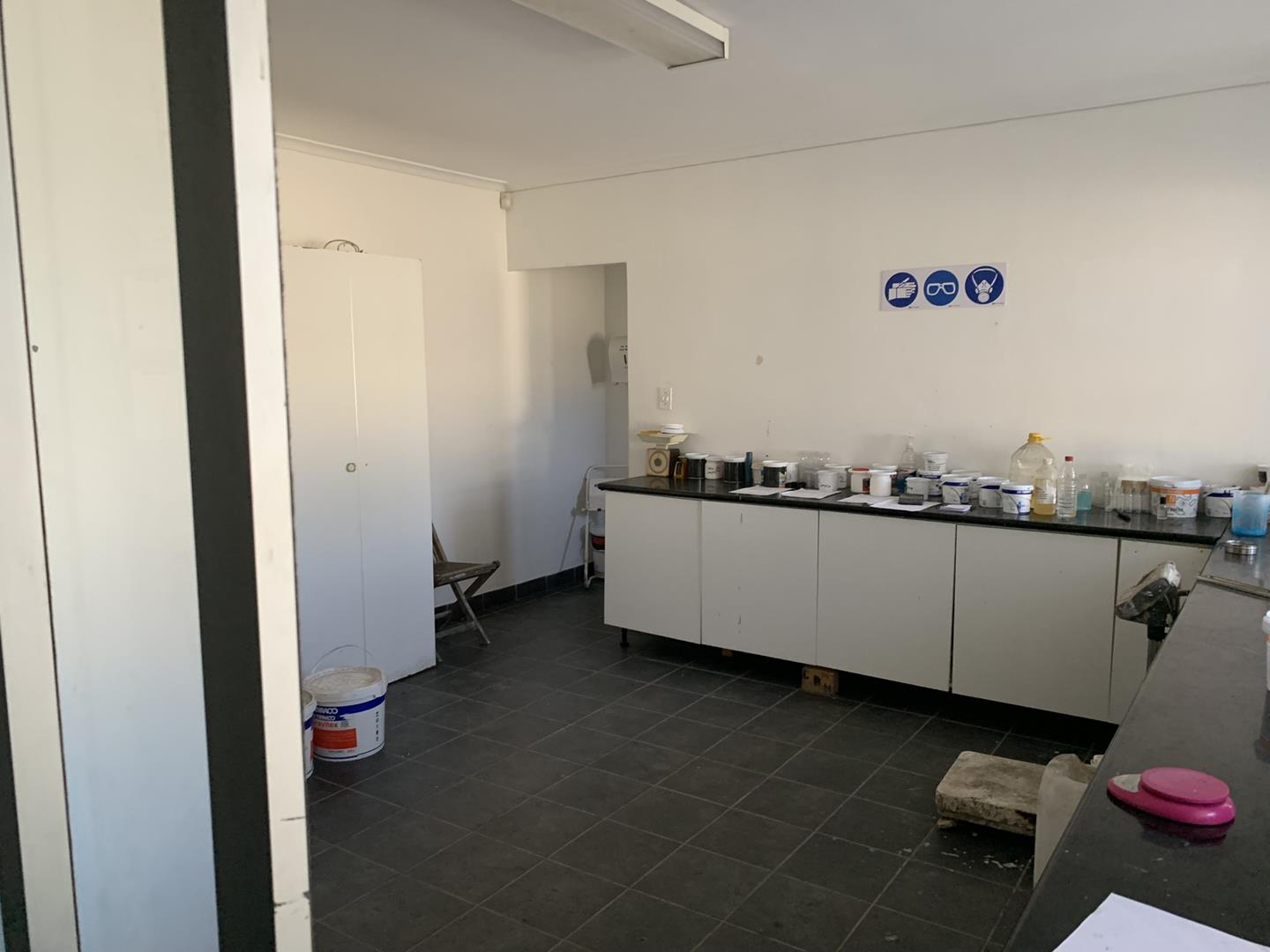 To Let commercial Property for Rent in Durbanville Hills Western Cape